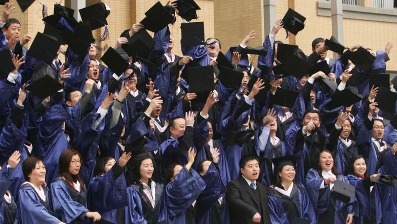 多所高校宣布停招学硕